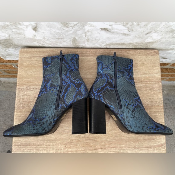 Free People Nolita Snake Embossed Leather Boots Women’s Size 39/8.5 - Picture 6 of 10